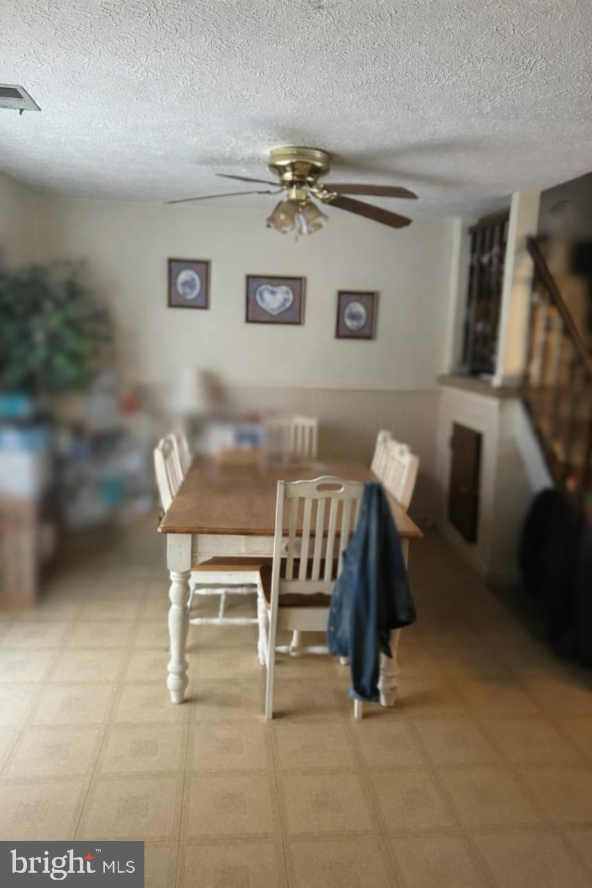 HILLCREST ORCHARDS - Residential