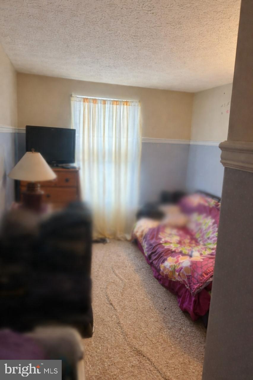 HILLCREST ORCHARDS - Residential