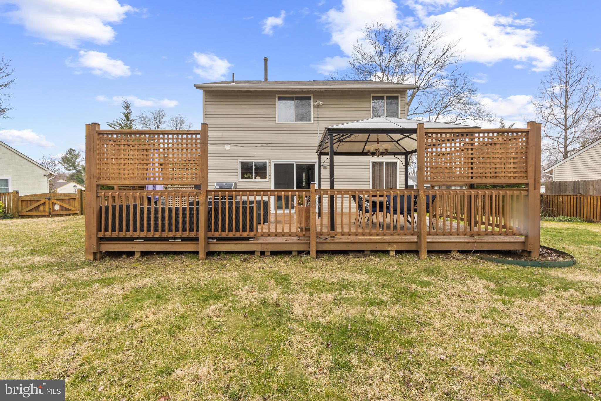 POINTER RIDGE - Residential