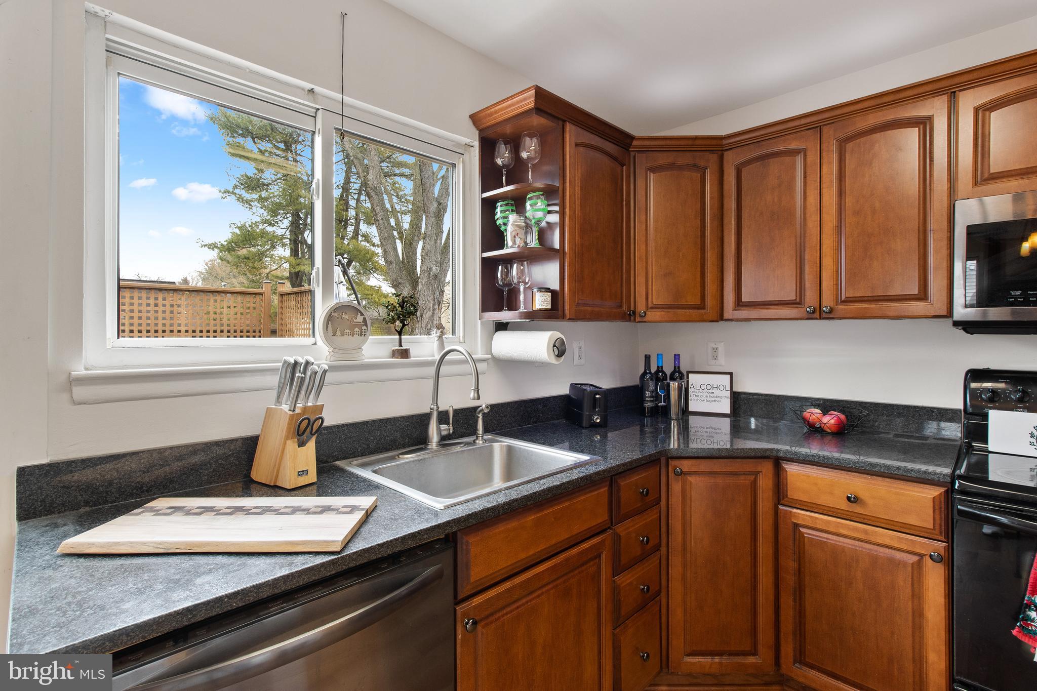 POINTER RIDGE - Residential