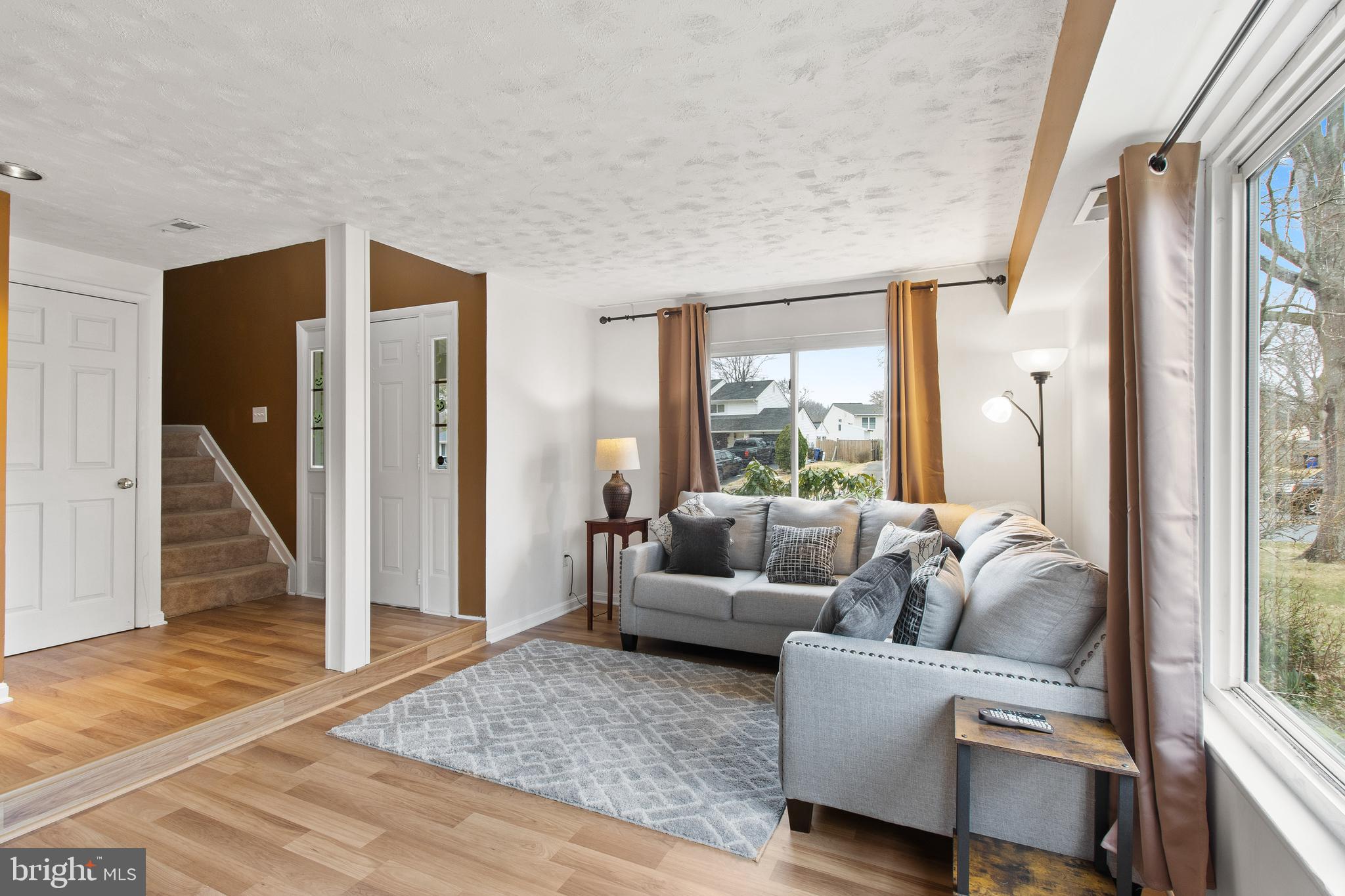 POINTER RIDGE - Residential