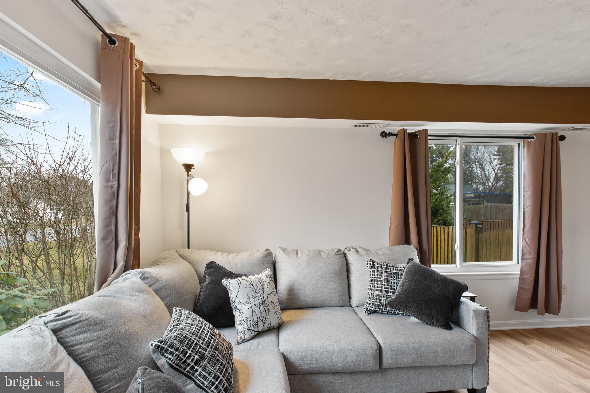 POINTER RIDGE - Residential