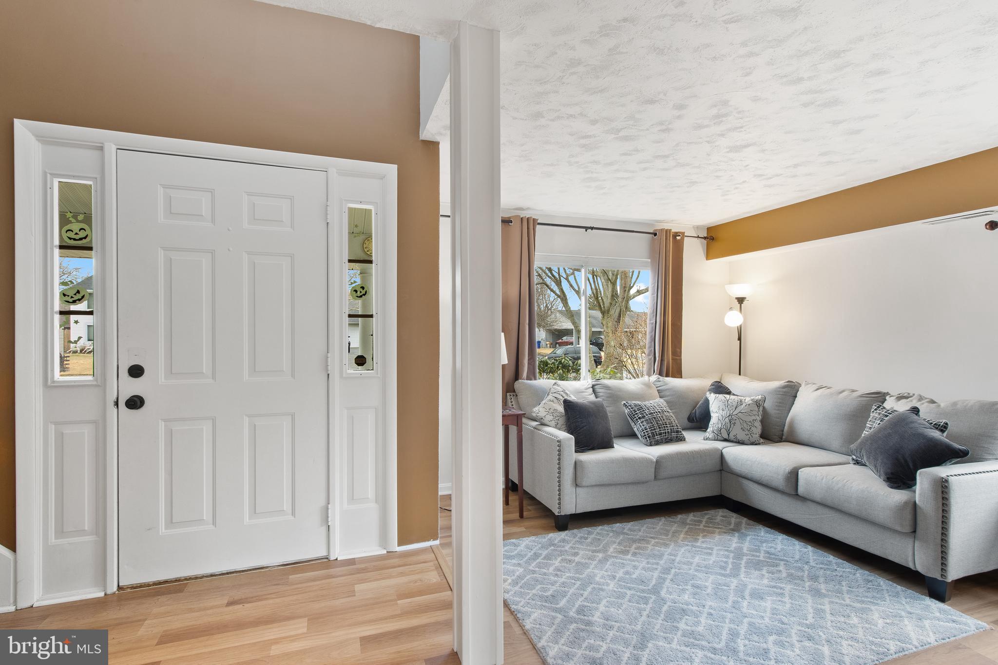 POINTER RIDGE - Residential