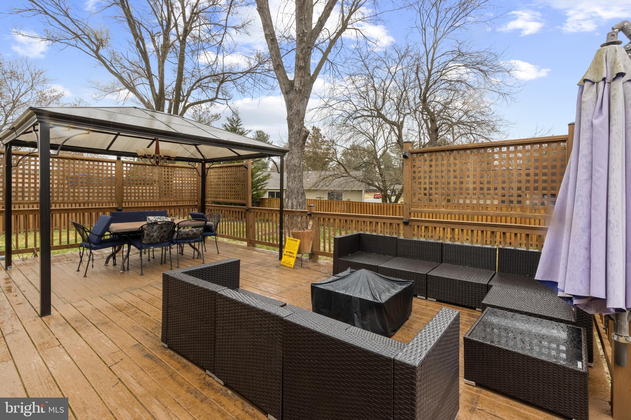 POINTER RIDGE - Residential