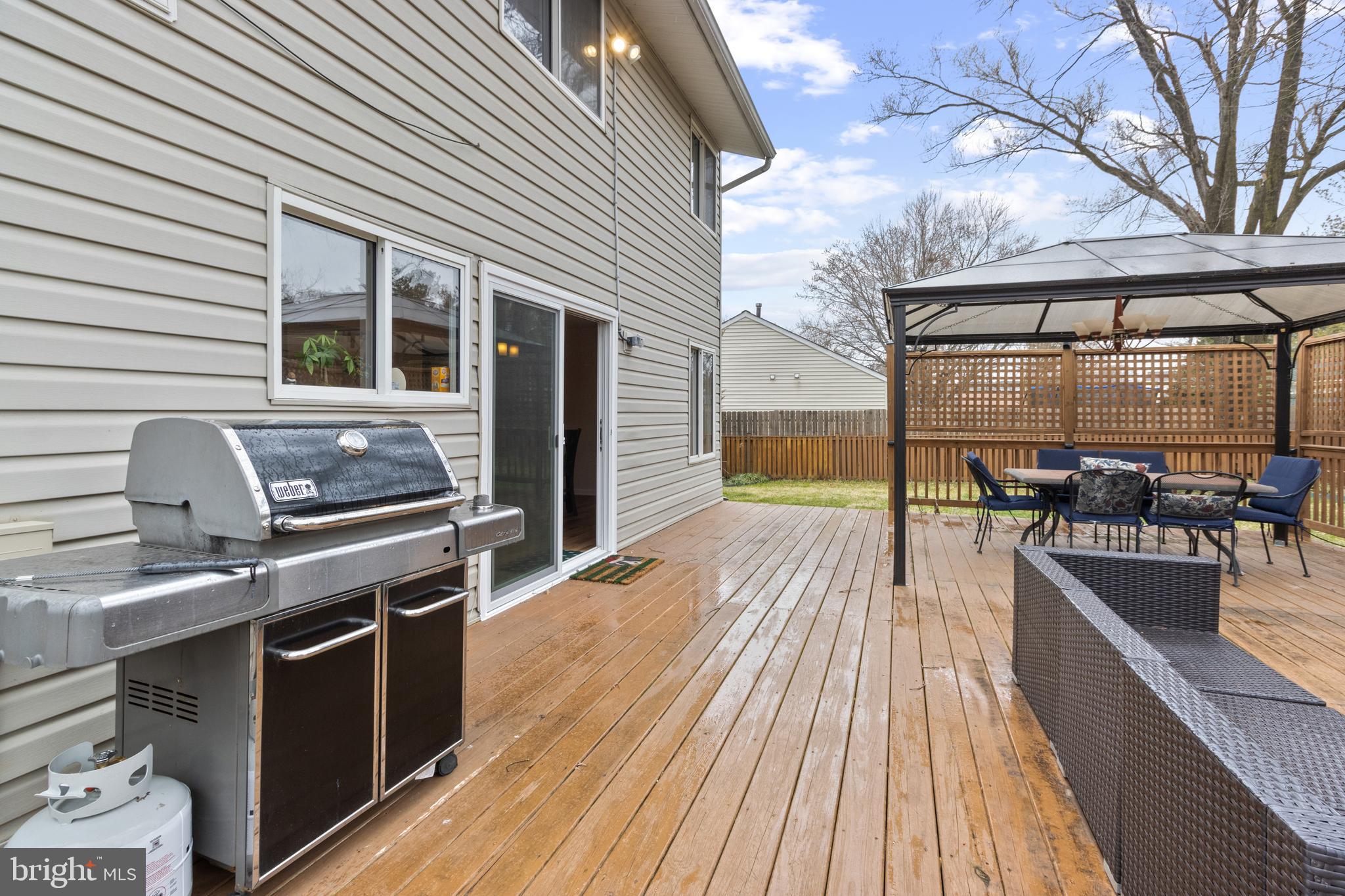 POINTER RIDGE - Residential