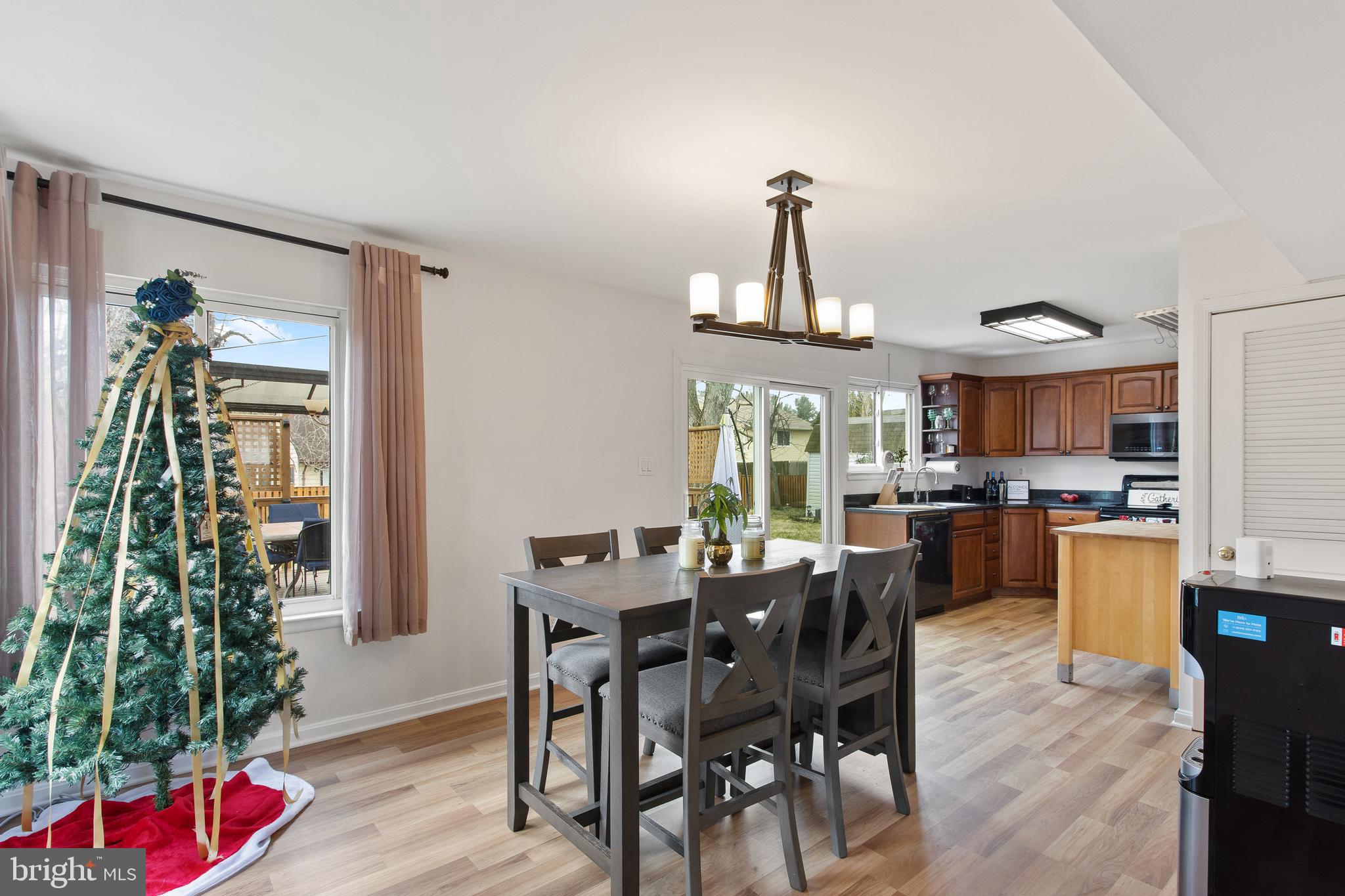 POINTER RIDGE - Residential