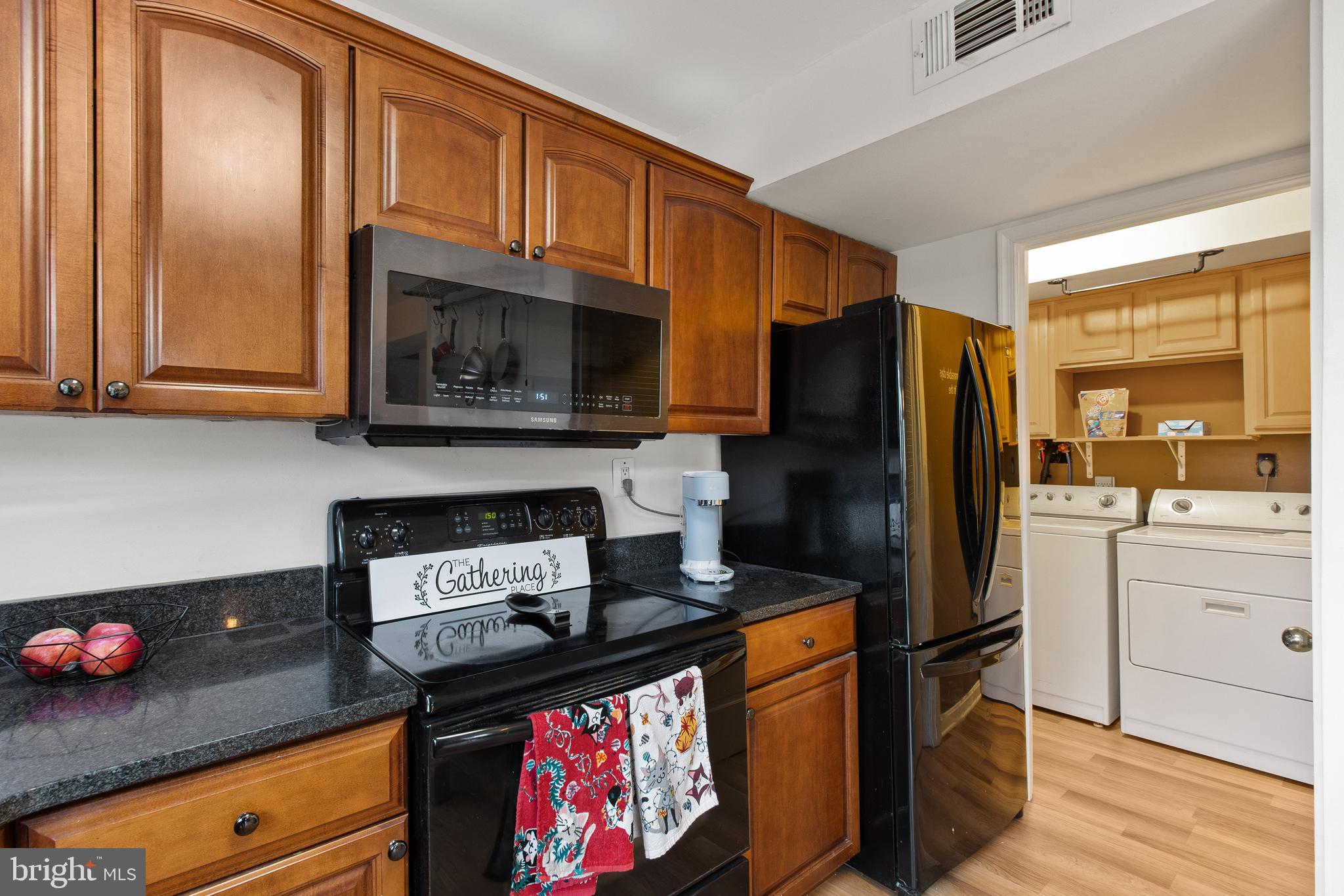 POINTER RIDGE - Residential