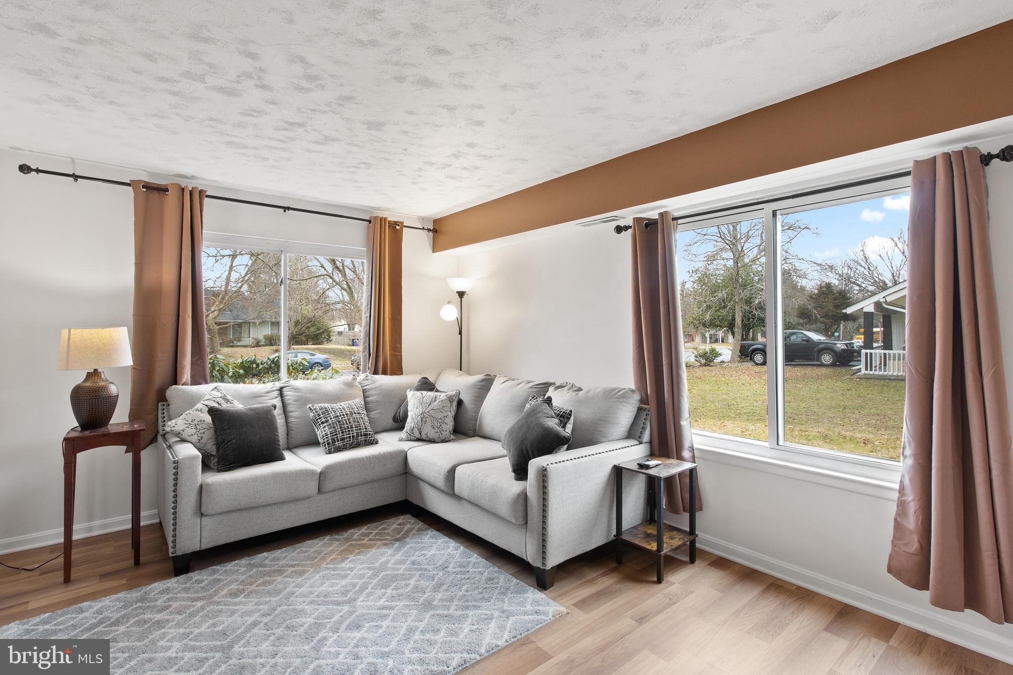 POINTER RIDGE - Residential