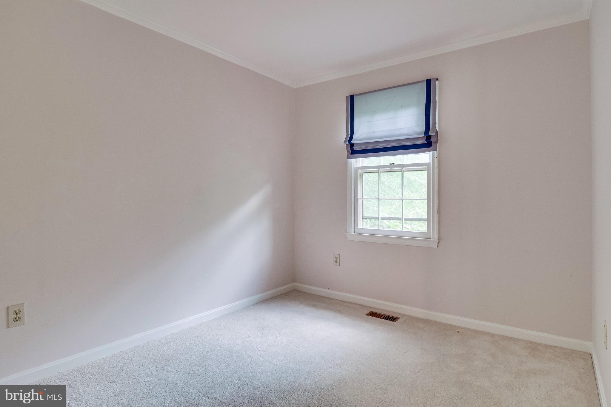 RUNNYMEADE - Residential