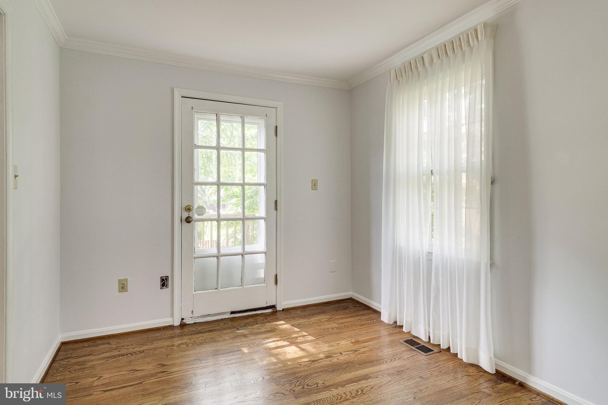 RUNNYMEADE - Residential