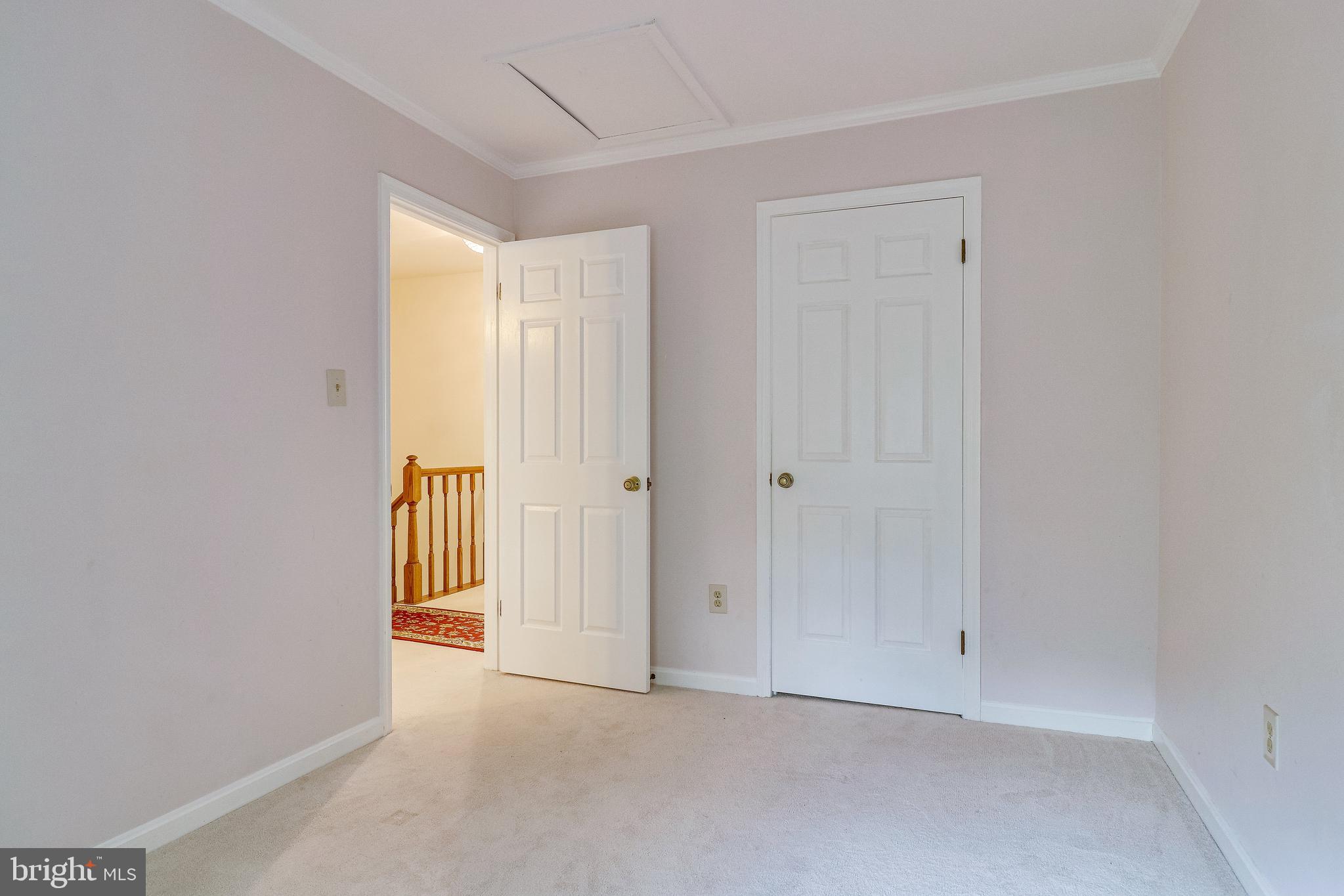 RUNNYMEADE - Residential