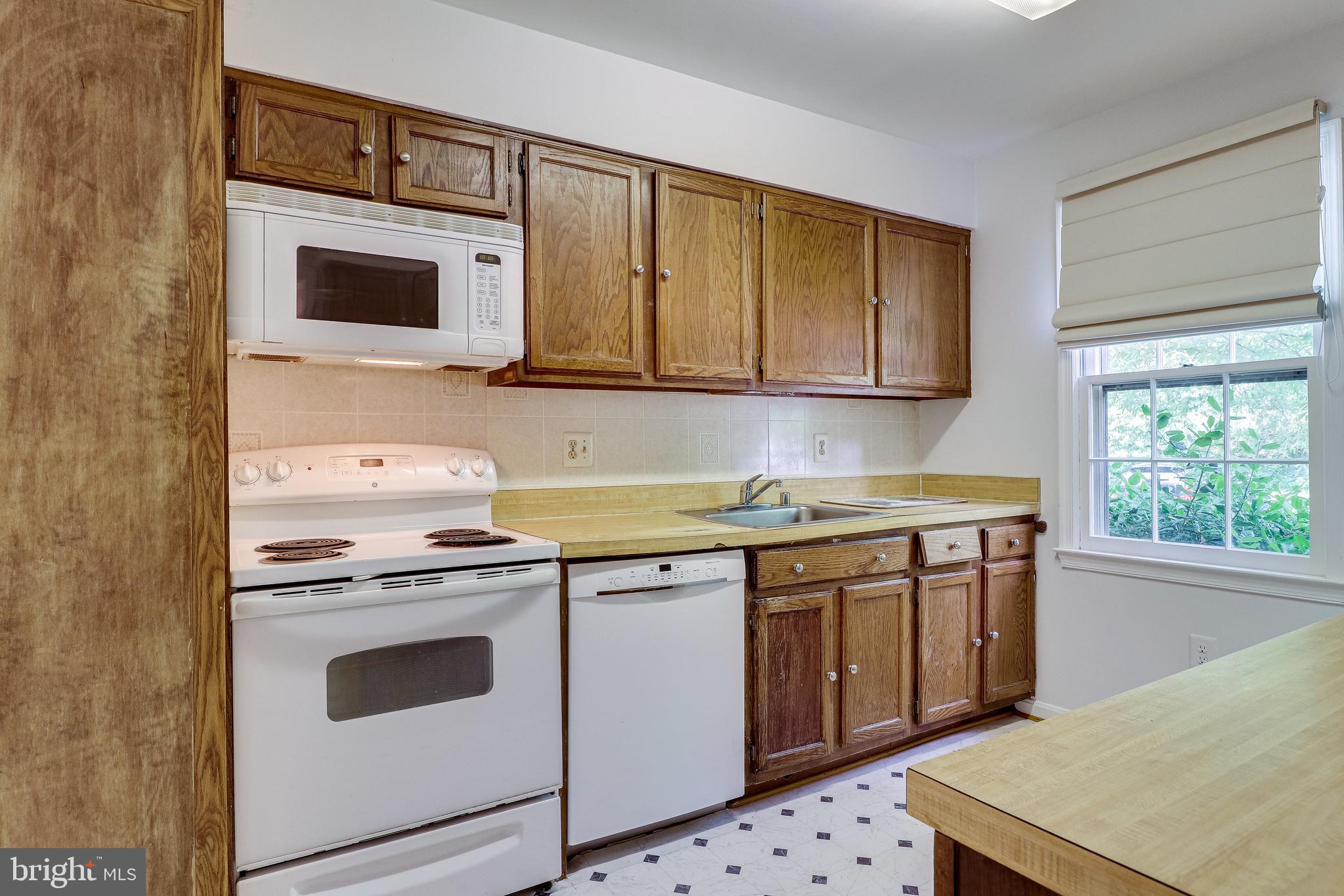 RUNNYMEADE - Residential