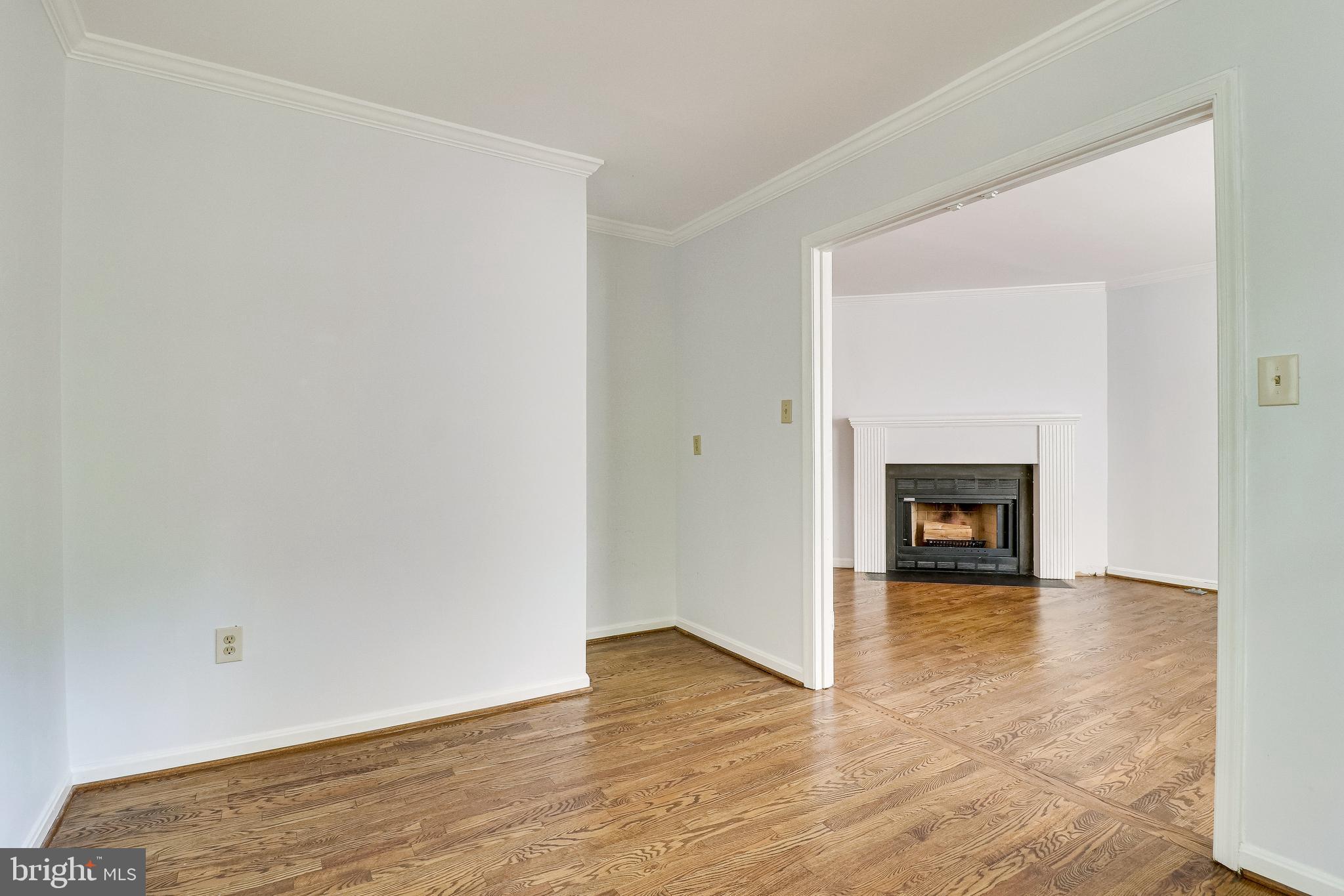 RUNNYMEADE - Residential