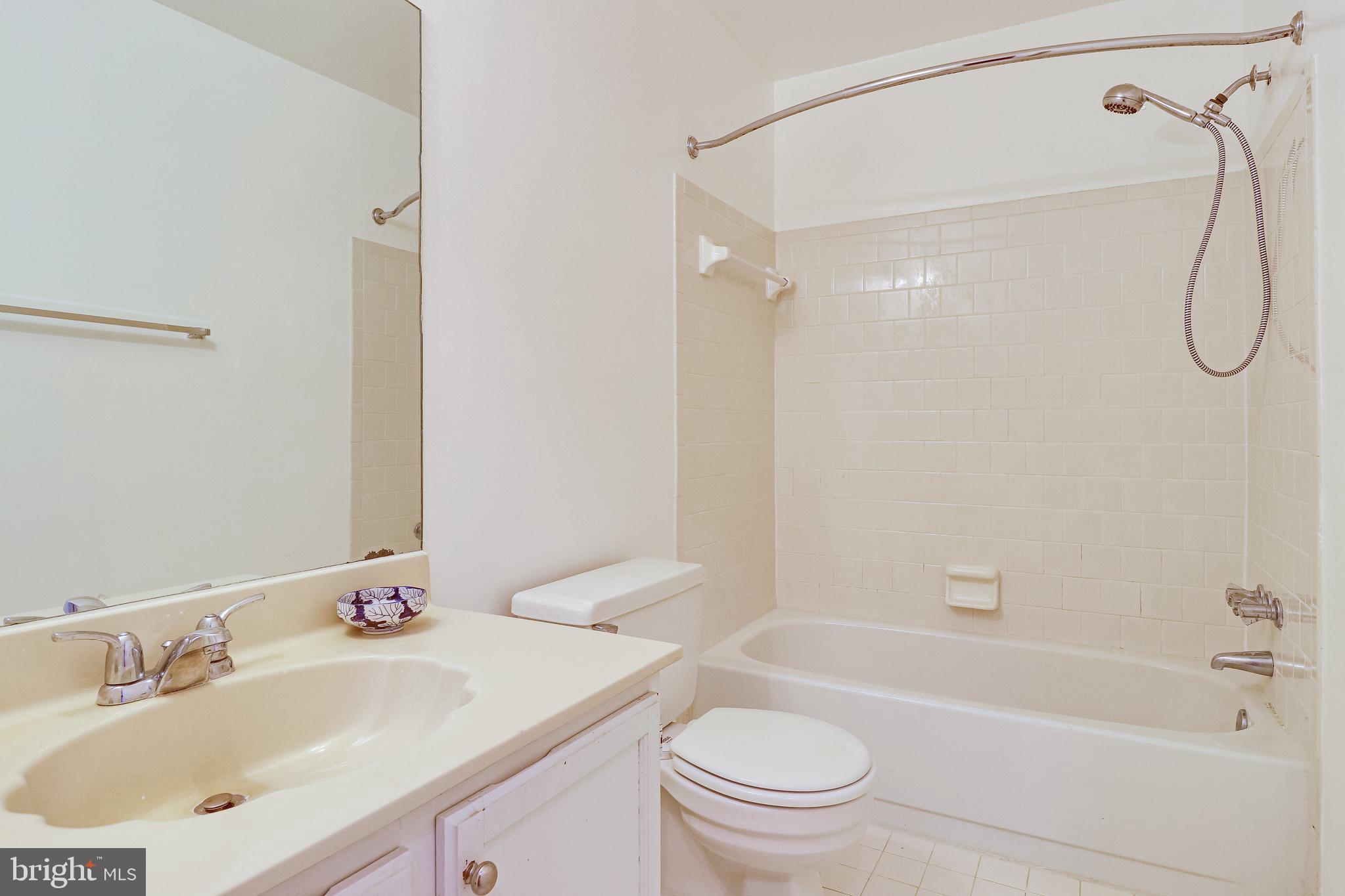 RUNNYMEADE - Residential