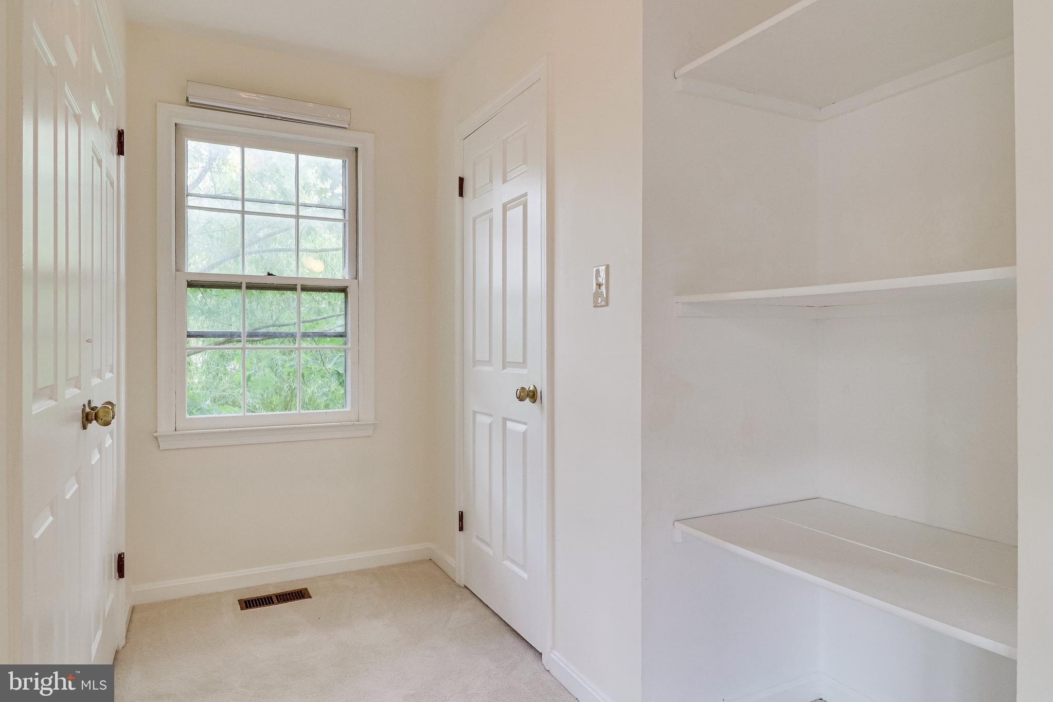 RUNNYMEADE - Residential