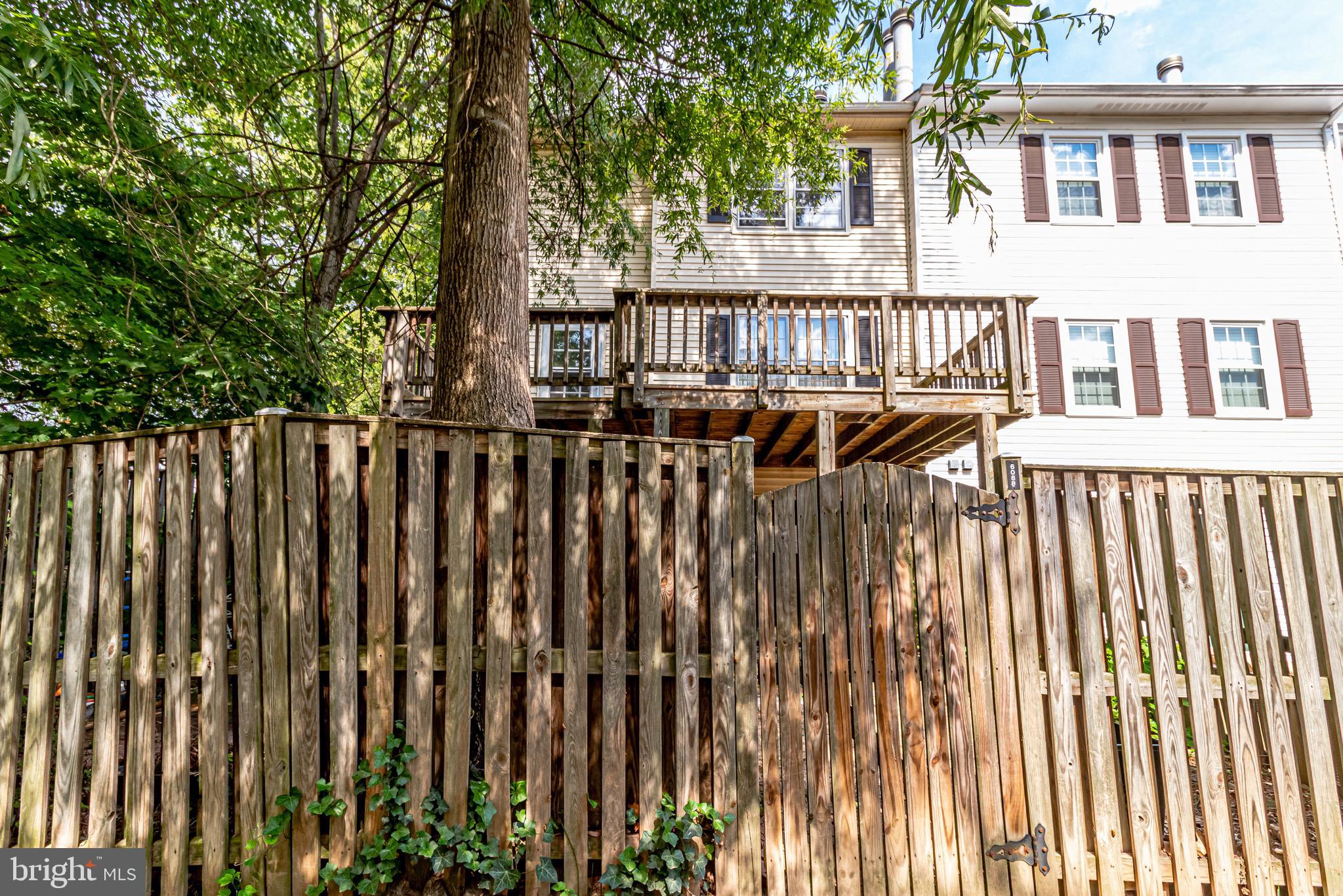 RUNNYMEADE - Residential