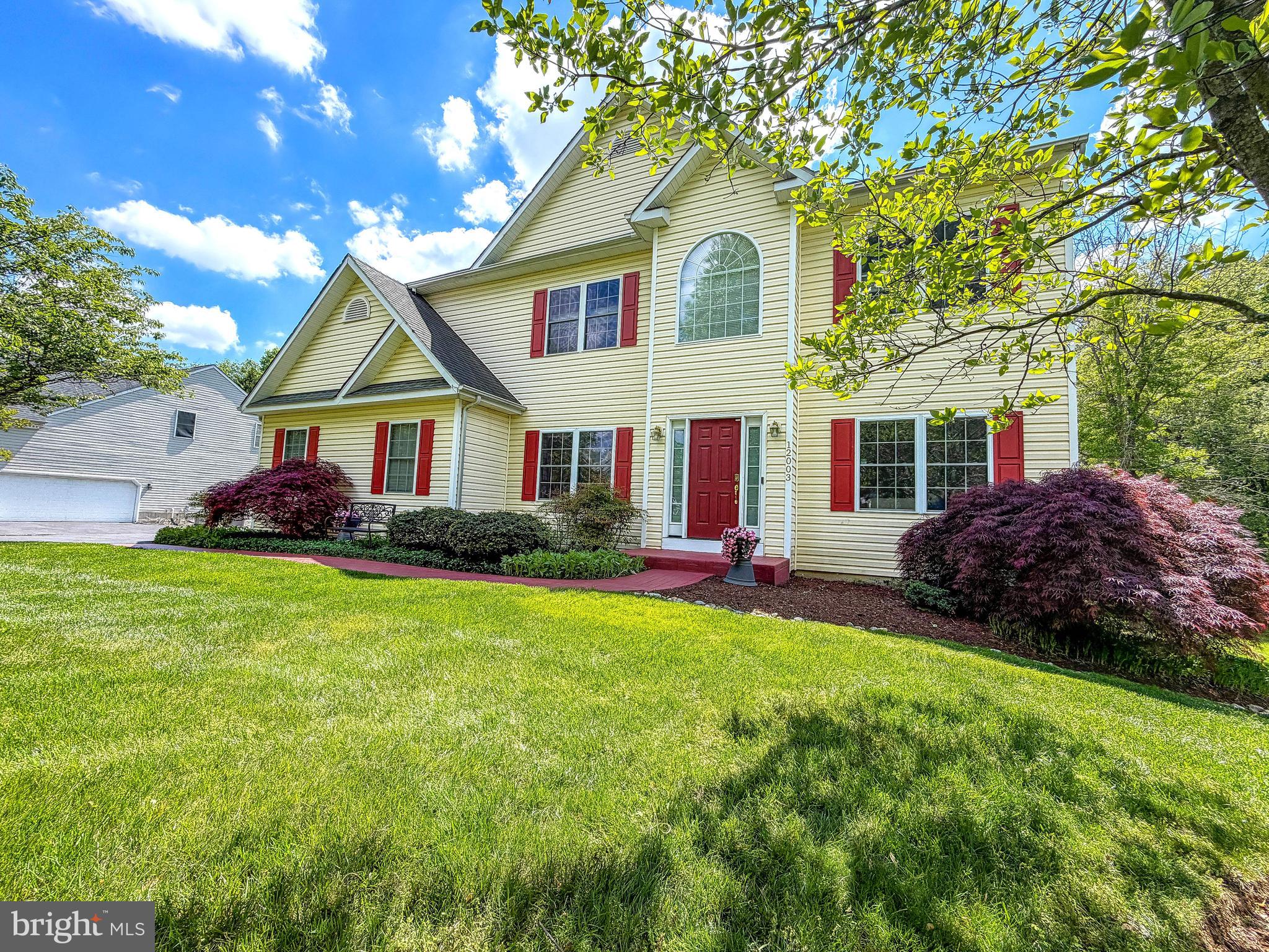 HOLMEHURST - Residential