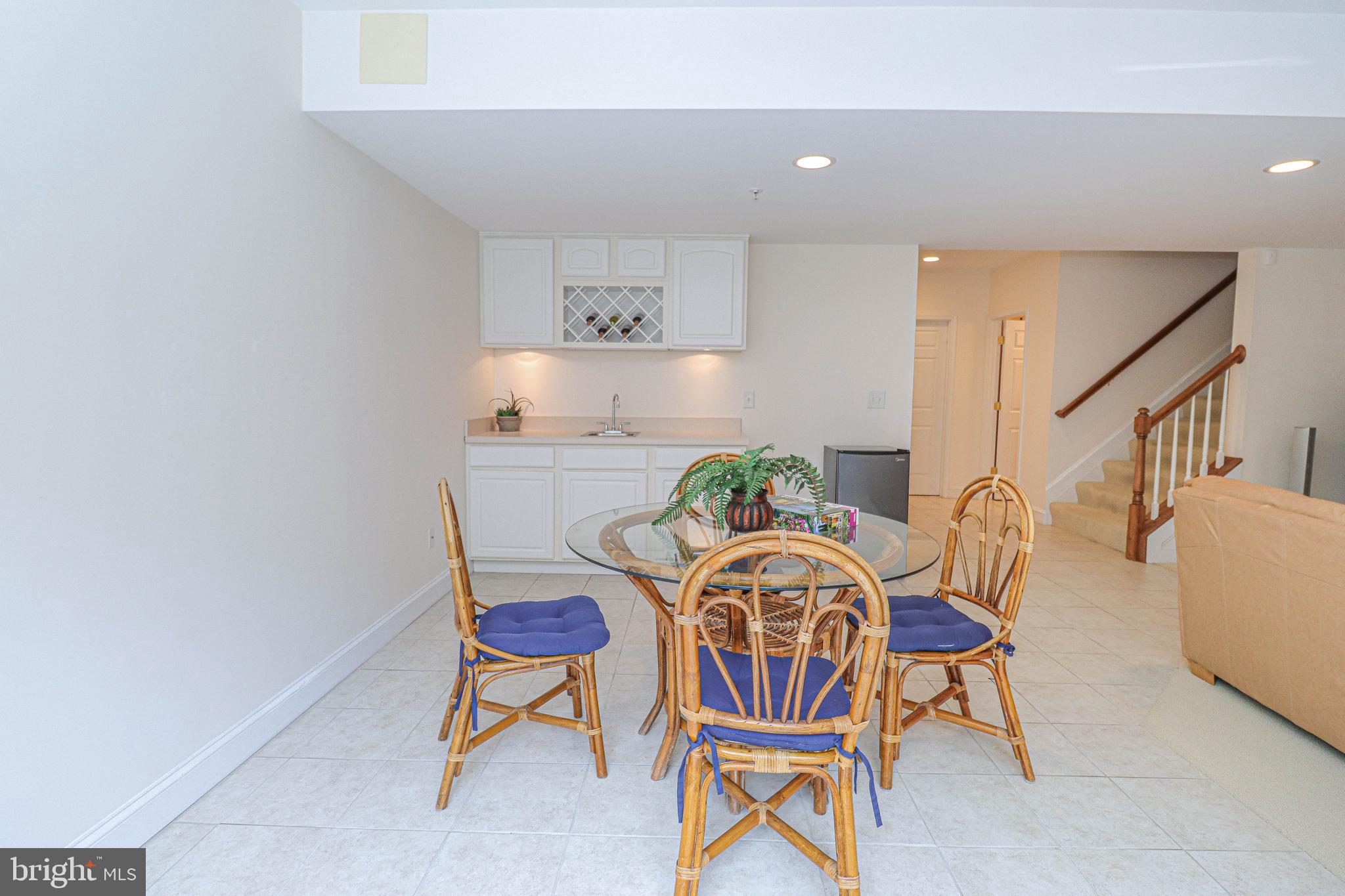 HOLMEHURST - Residential