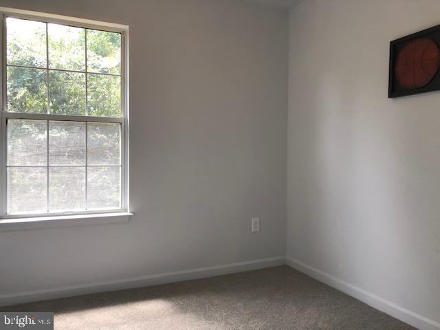 KINGS GRANT - Residential