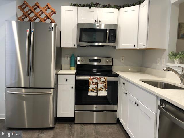 KINGS GRANT - Residential