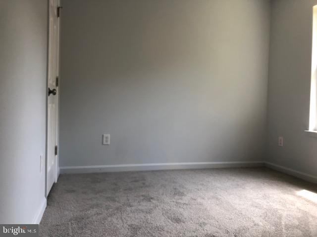 KINGS GRANT - Residential