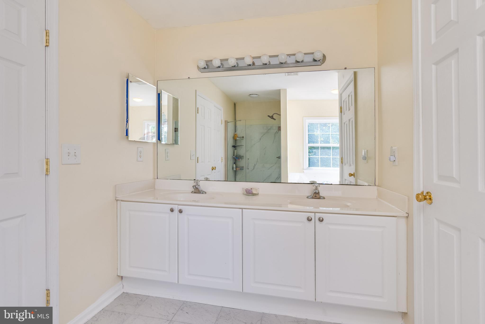 TOMAHAWK RUN - Residential