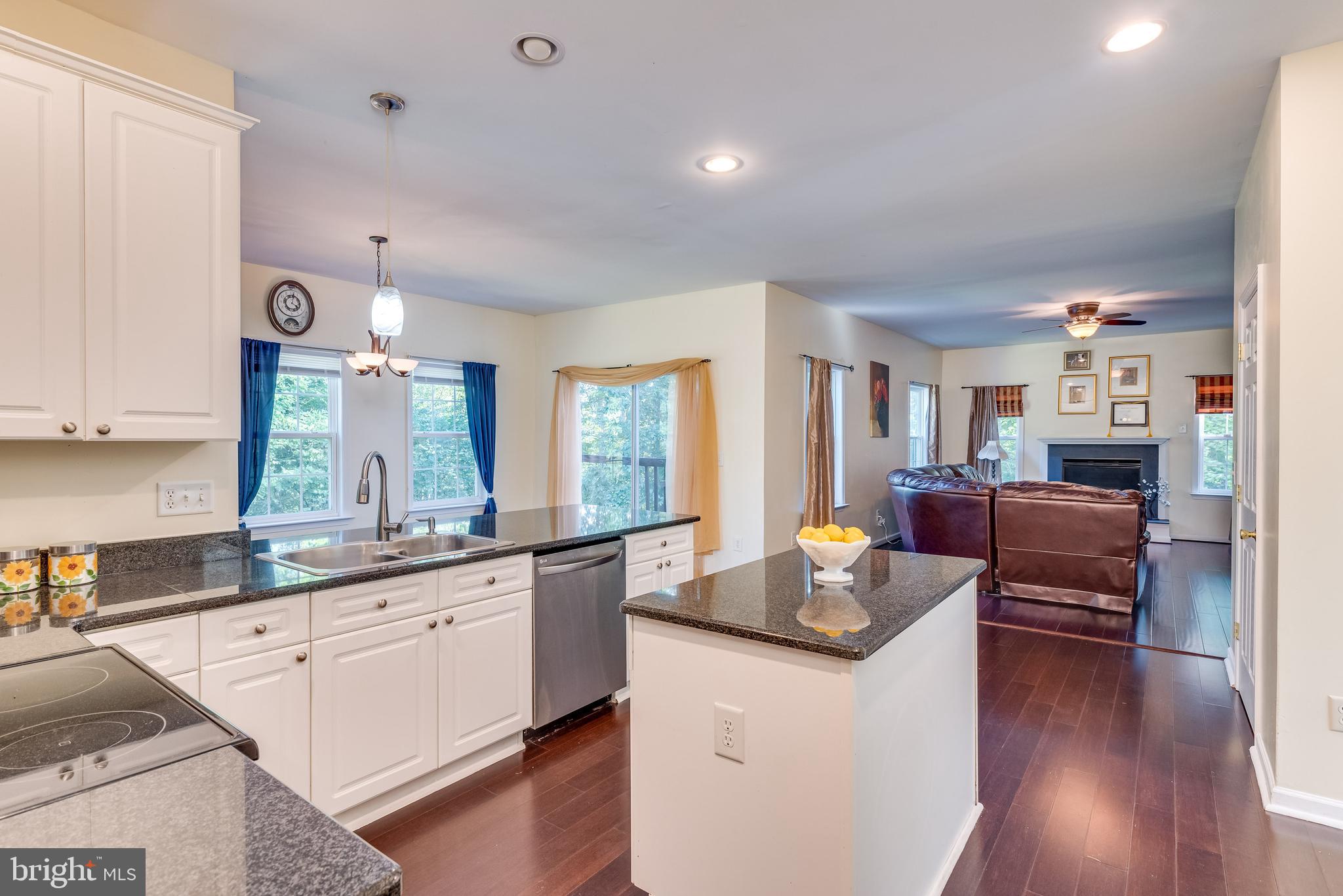 TOMAHAWK RUN - Residential