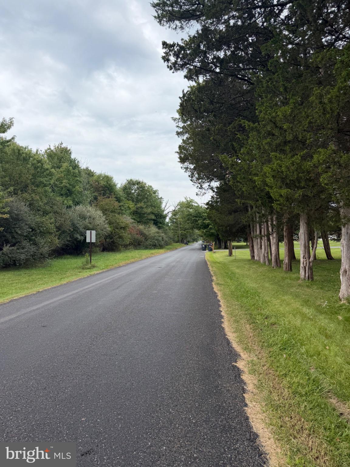 104 BARBERTOWN-PT BREEZE ROAD