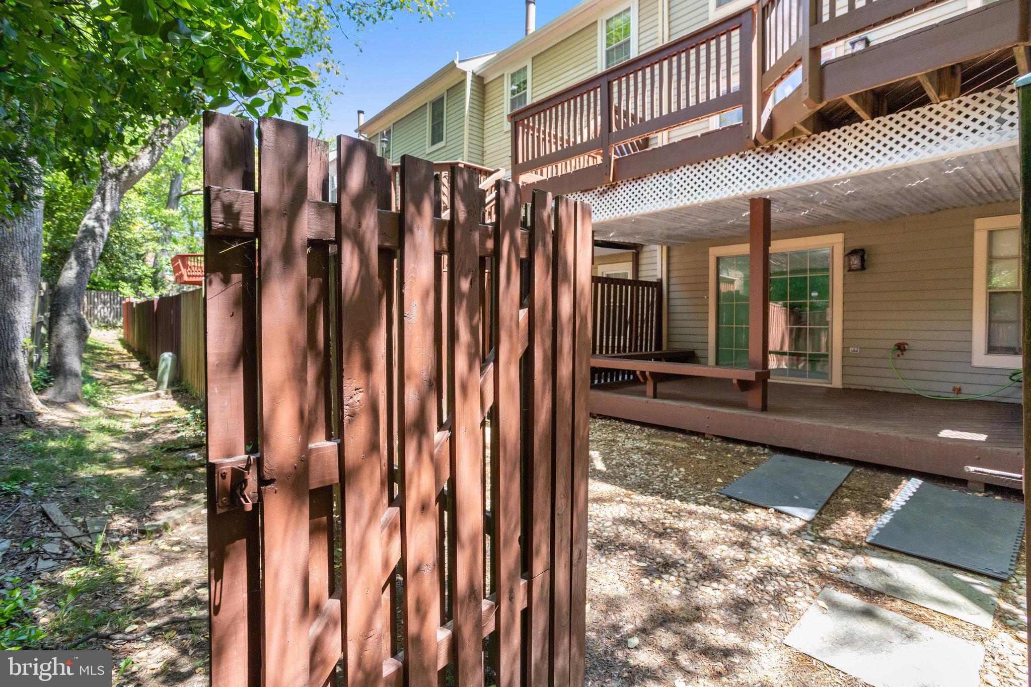 LITTLE RIVER MEWS - Residential Lease