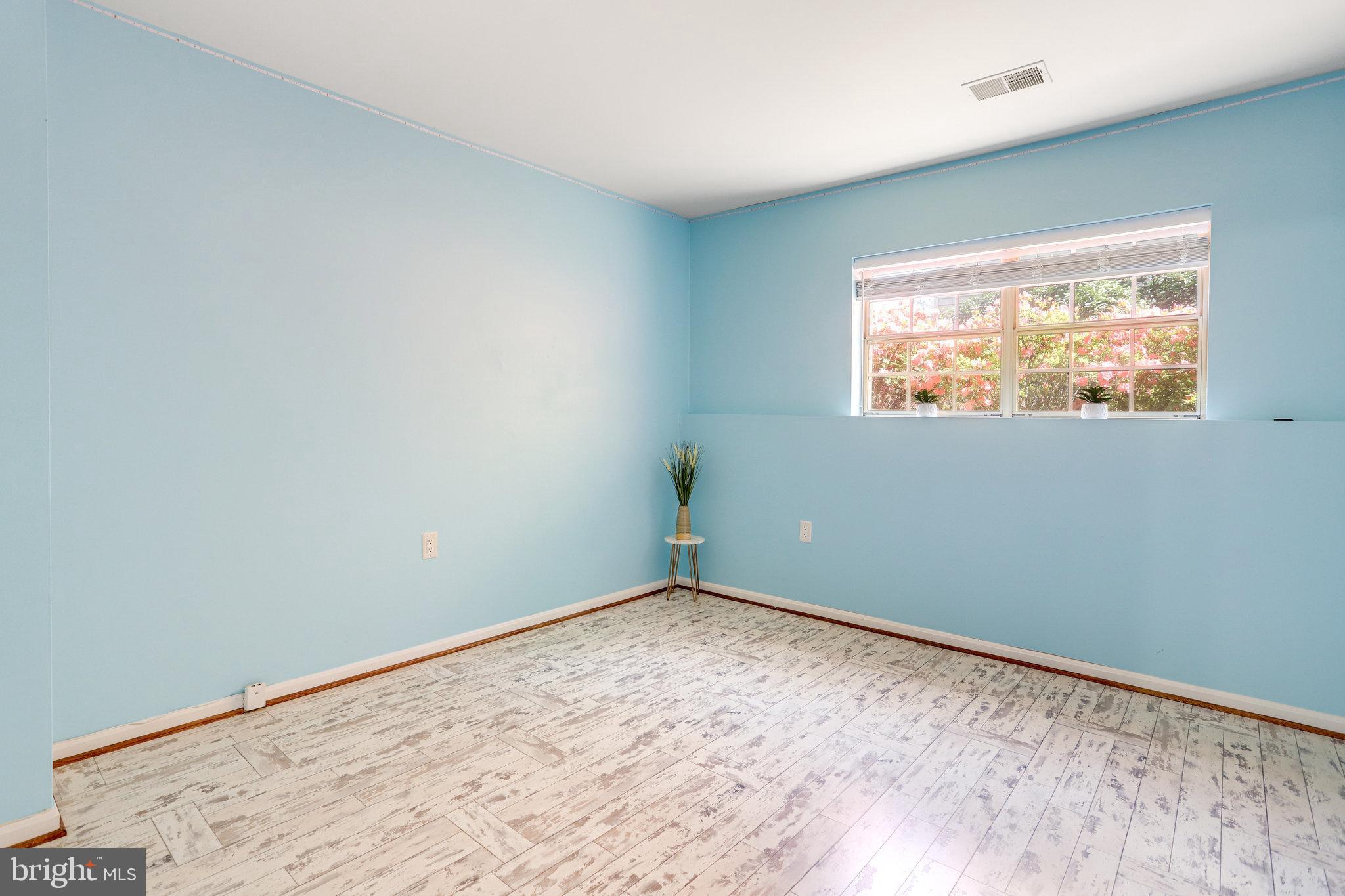 LITTLE RIVER MEWS - Residential Lease