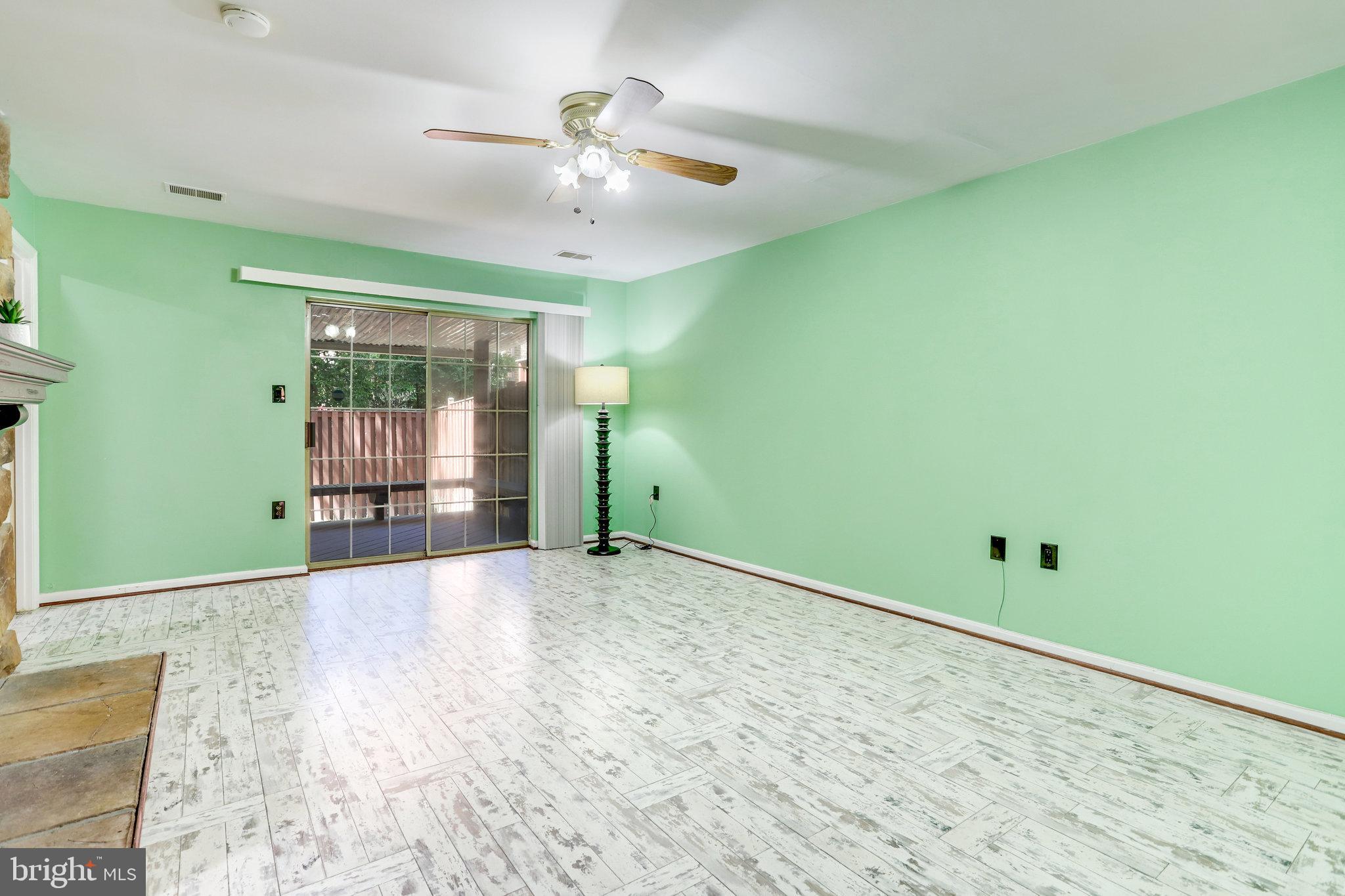 LITTLE RIVER MEWS - Residential Lease