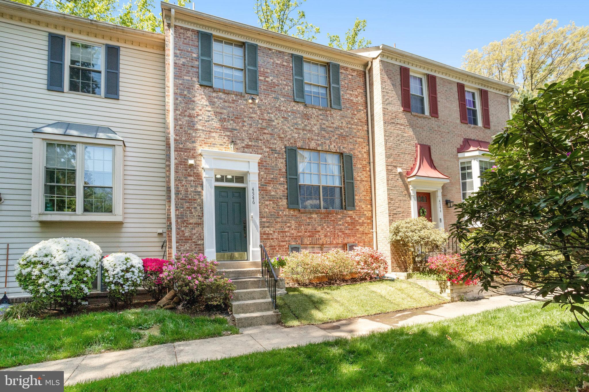 LITTLE RIVER MEWS - Residential Lease