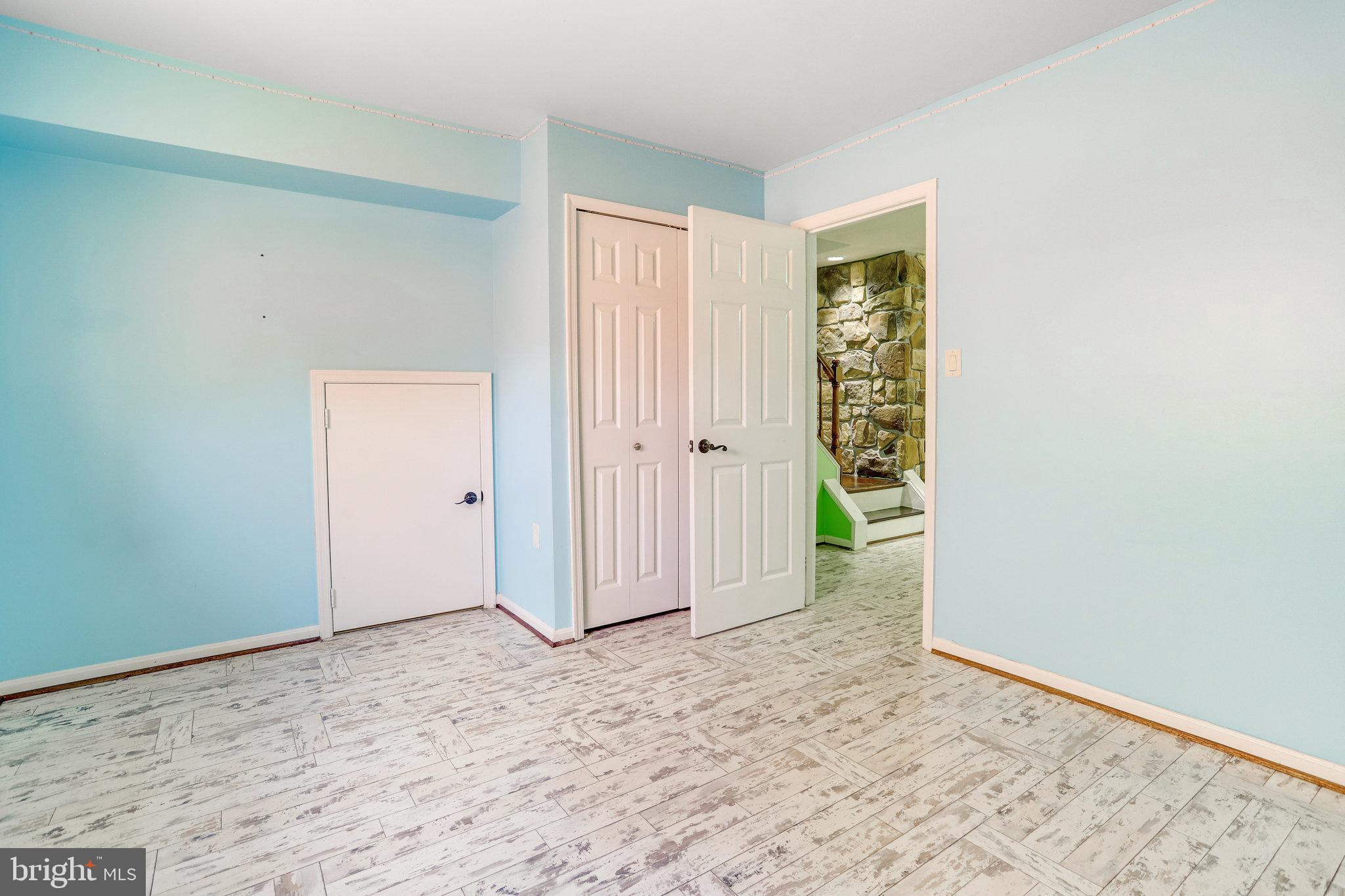 LITTLE RIVER MEWS - Residential Lease