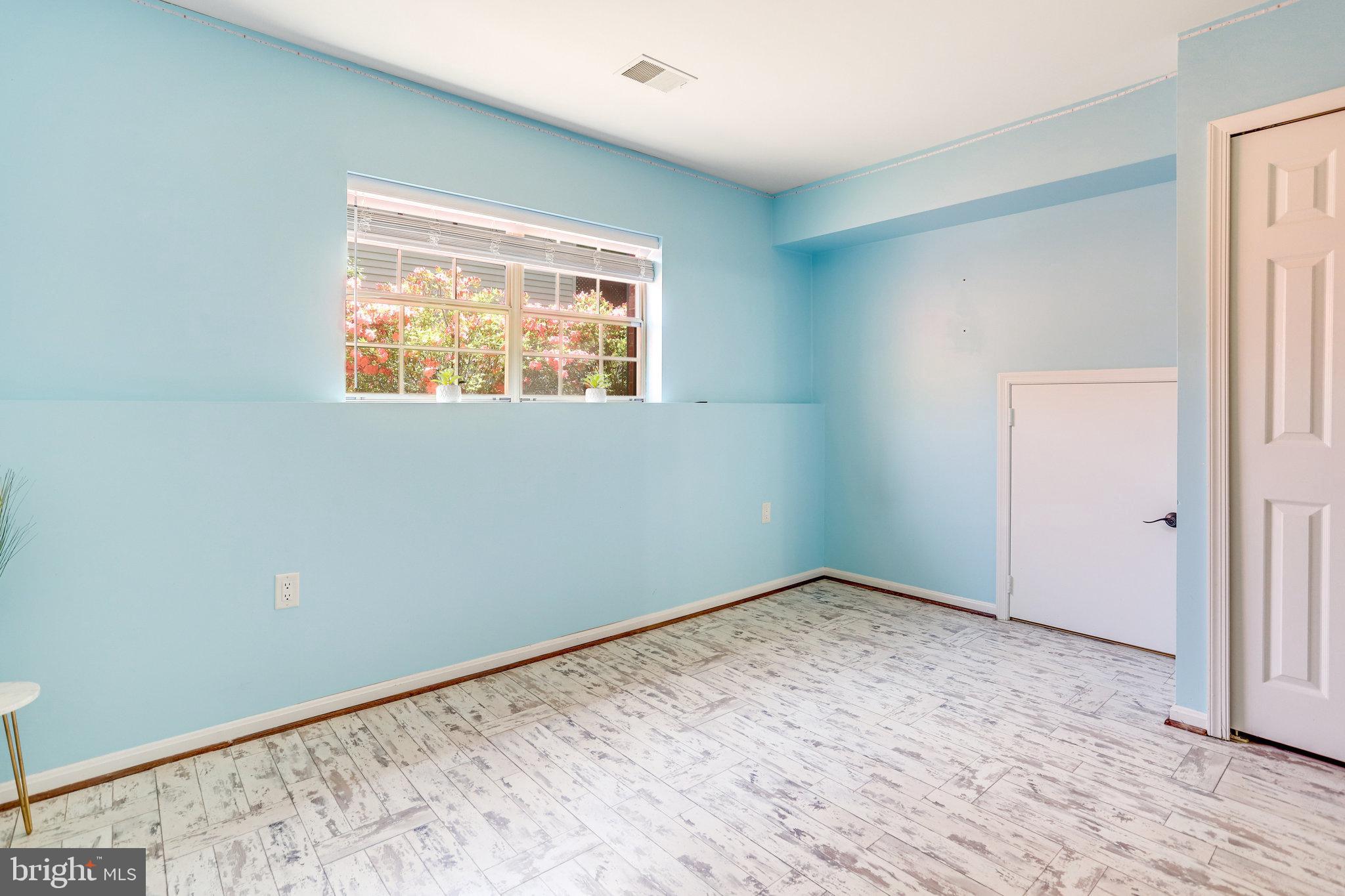 LITTLE RIVER MEWS - Residential Lease