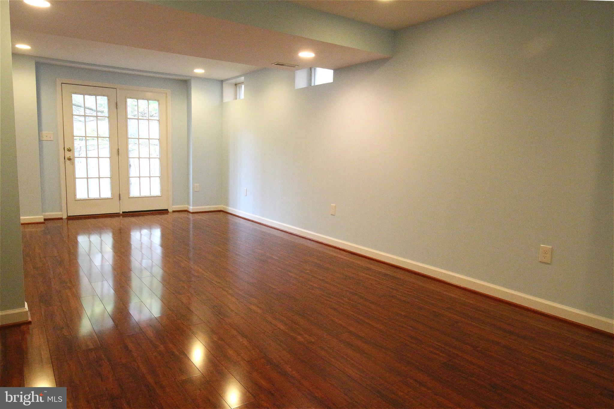 KINGSVIEW RIDGE - Residential