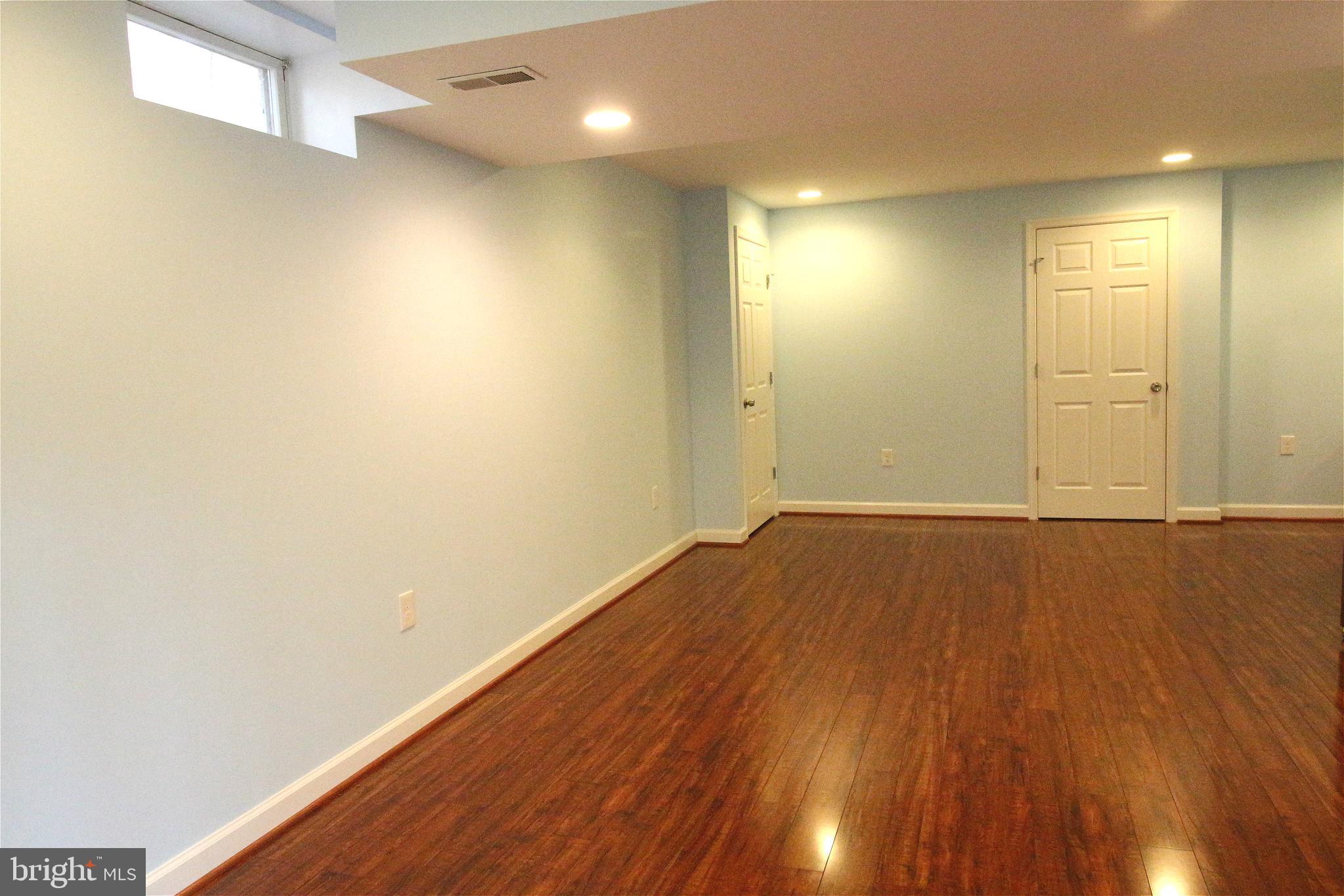 KINGSVIEW RIDGE - Residential