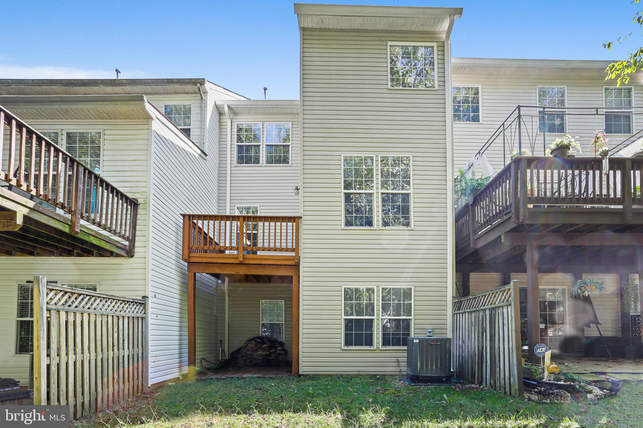 PINEY ORCHARD - Residential Lease