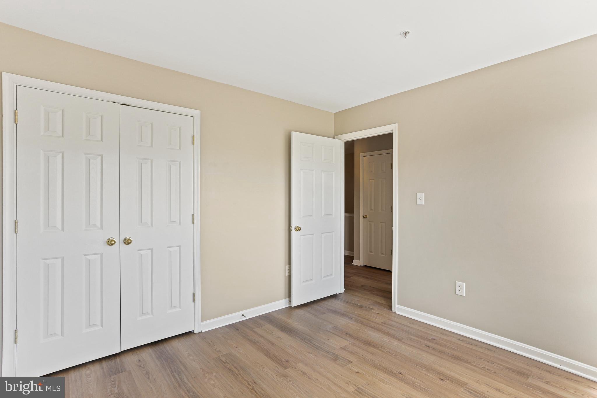 PINEY ORCHARD - Residential Lease