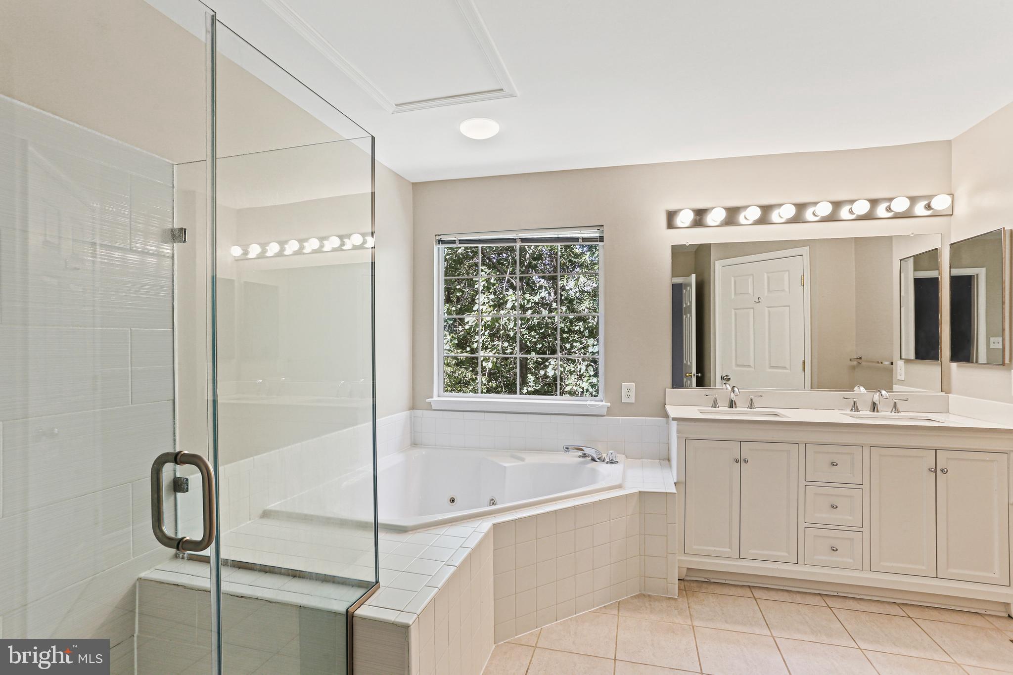 PINEY ORCHARD - Residential Lease