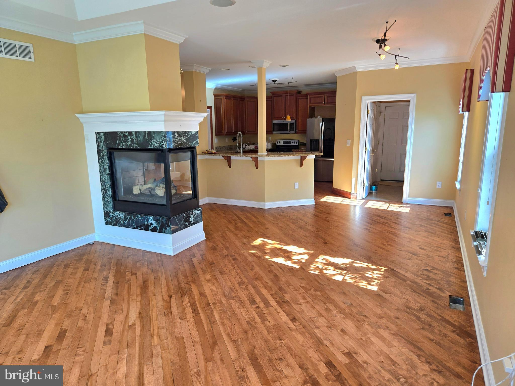 FOX RUN PRESERVE - Residential