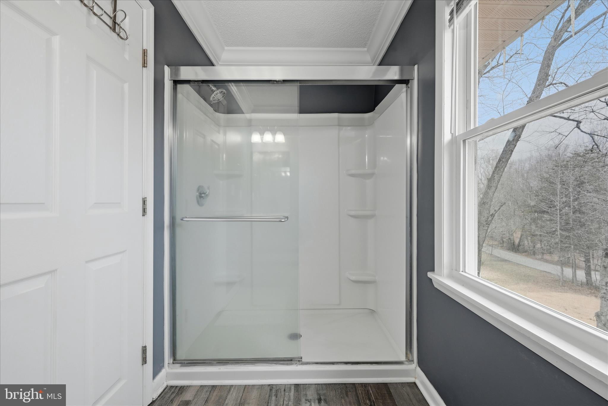 WESTBURY - Residential