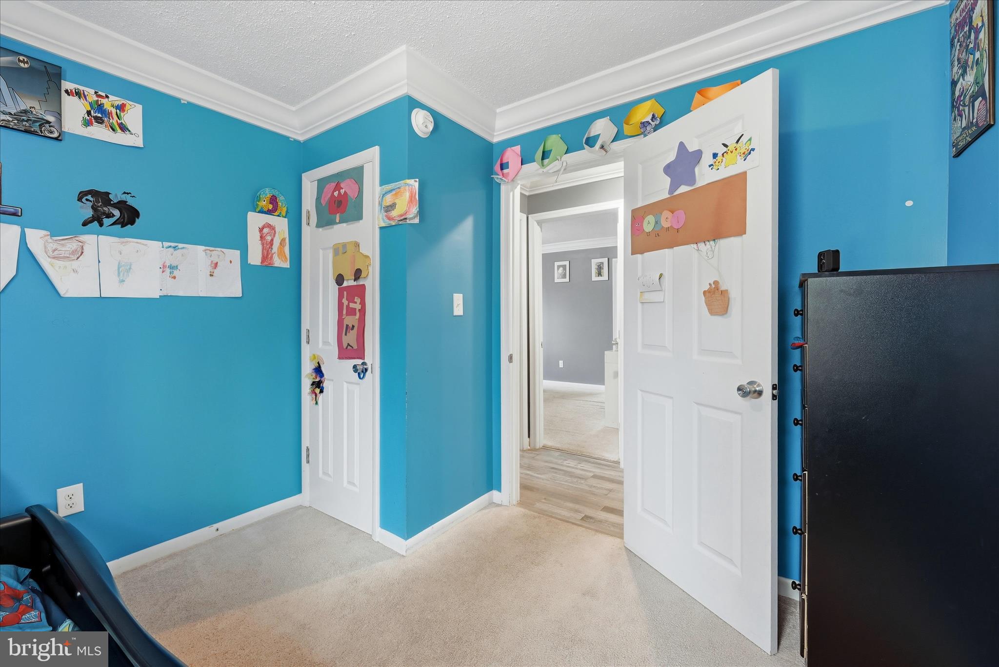 WESTBURY - Residential