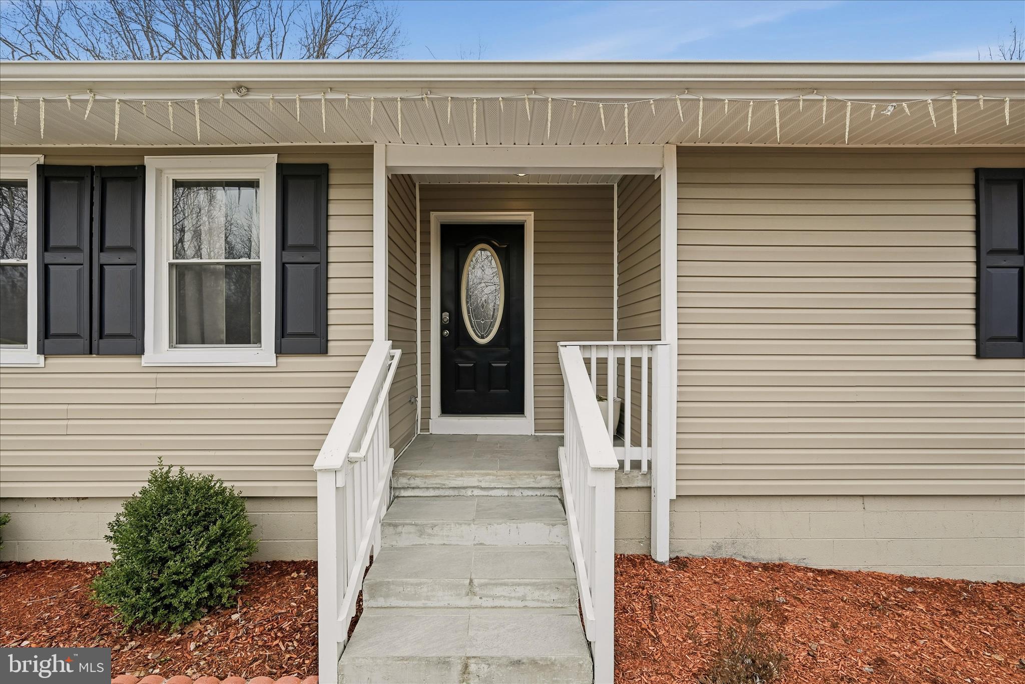 WESTBURY - Residential