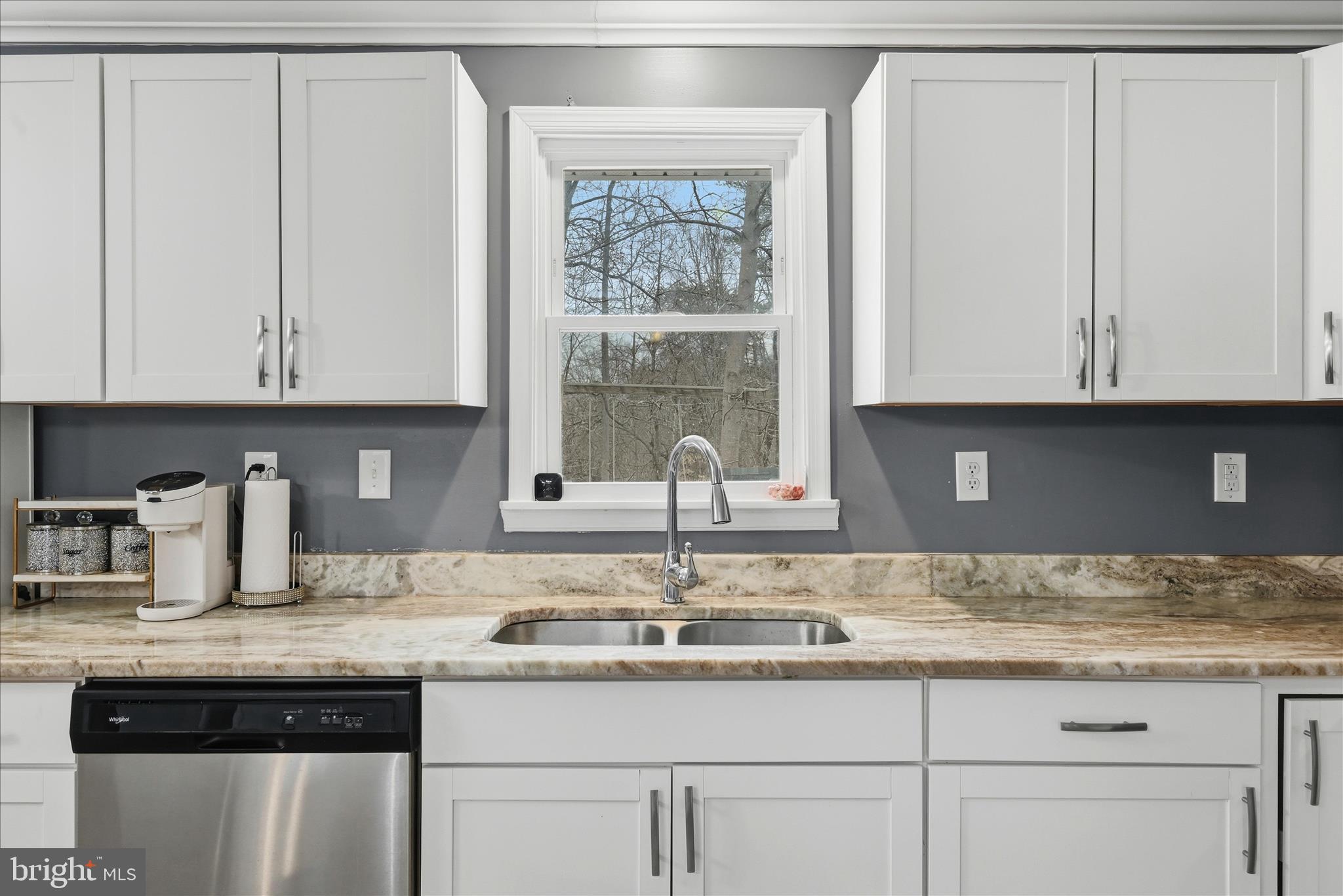 WESTBURY - Residential