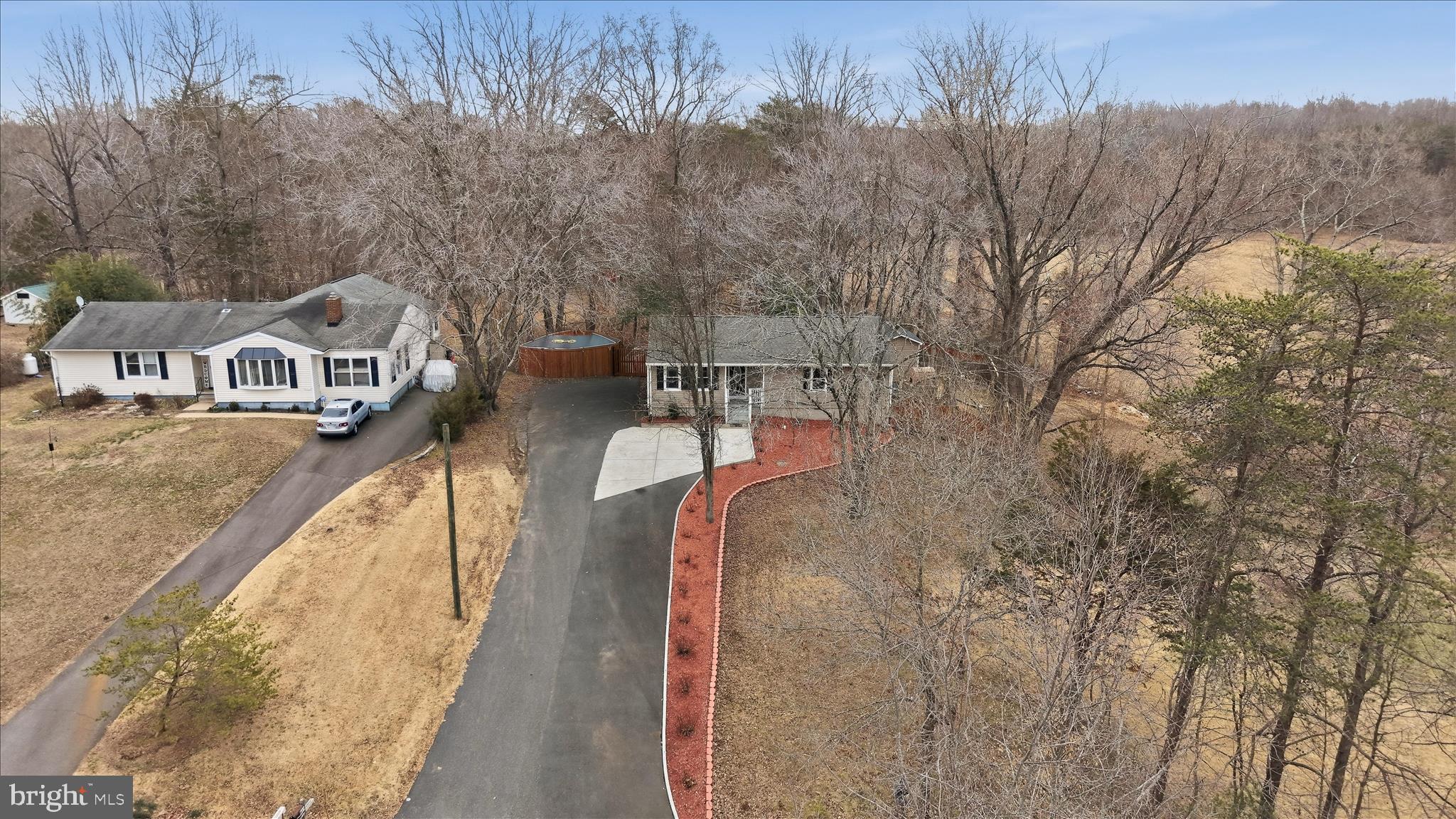 WESTBURY - Residential