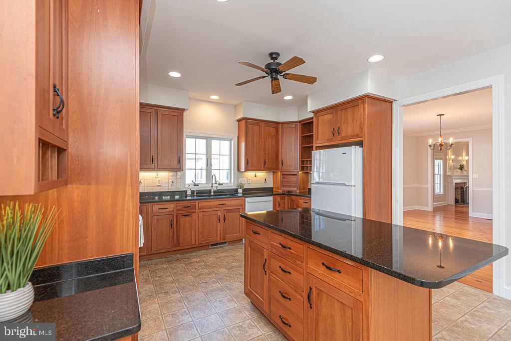 OCEAN PINES - COLONIAL VILLAGE - Residential