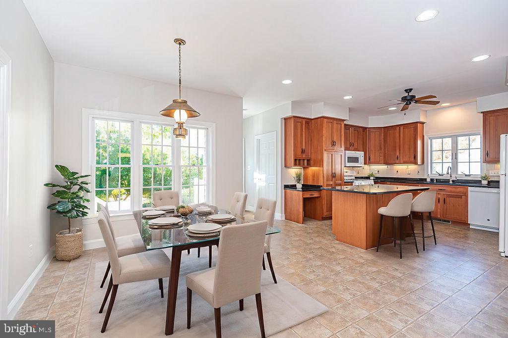 OCEAN PINES - COLONIAL VILLAGE - Residential