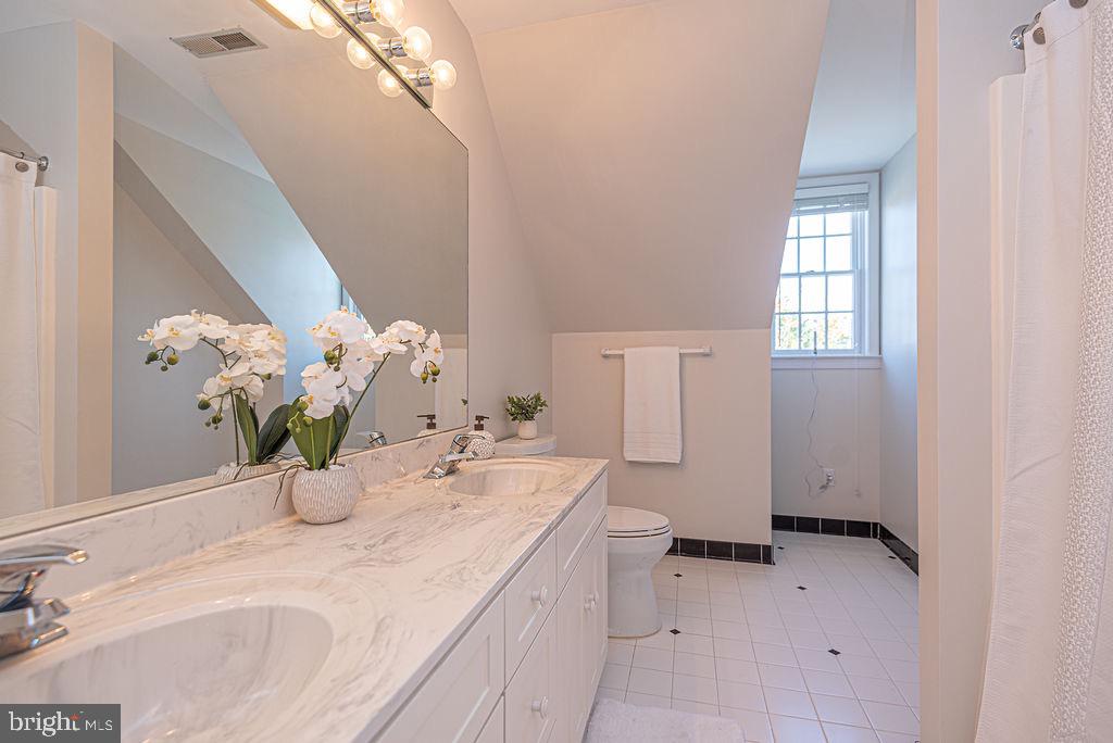 OCEAN PINES - COLONIAL VILLAGE - Residential