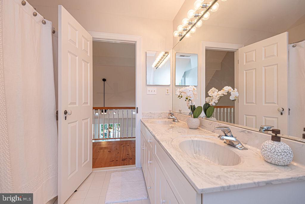 OCEAN PINES - COLONIAL VILLAGE - Residential