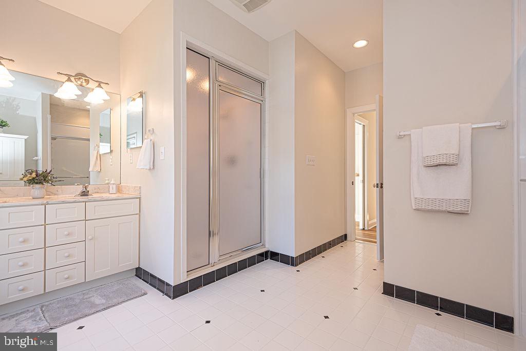 OCEAN PINES - COLONIAL VILLAGE - Residential